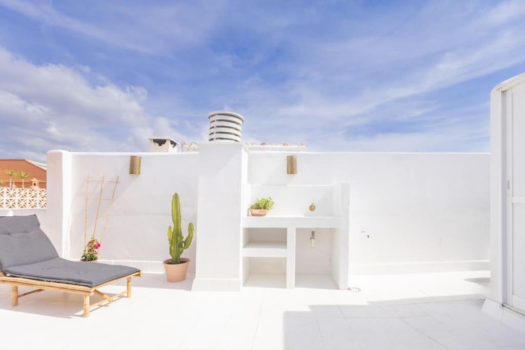Downtown Flat With 46 Sqm Private Rooftop Terrace Málaga Exteriör bild